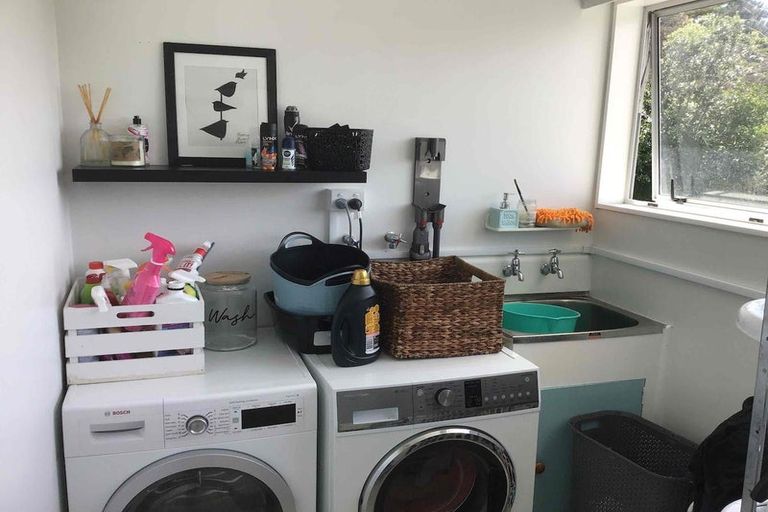 Photo of property in 35 Inlet View, Titahi Bay, Porirua, 5022