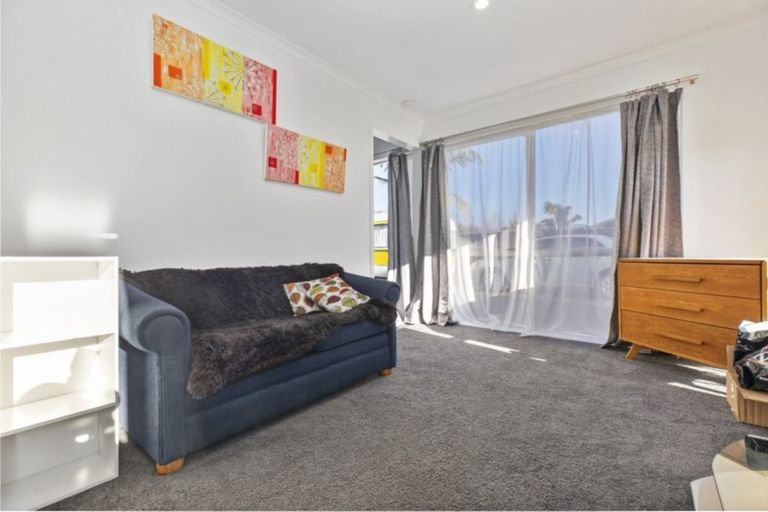 Photo of property in 11 Clydesdale Close, Papamoa Beach, Papamoa, 3118