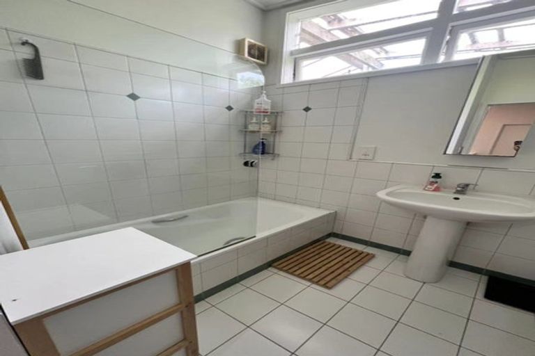 Photo of property in 14 Cloverly Crescent, Campbells Bay, Auckland, 0630