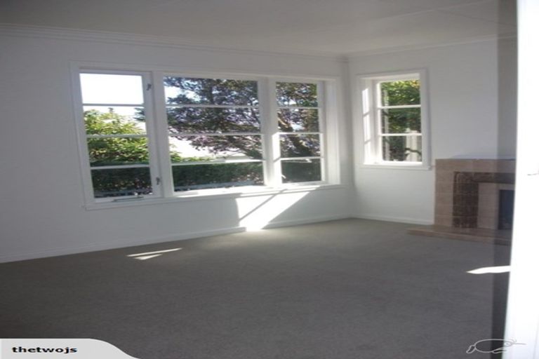 Photo of property in 13 Ames Street, Paekakariki, 5034