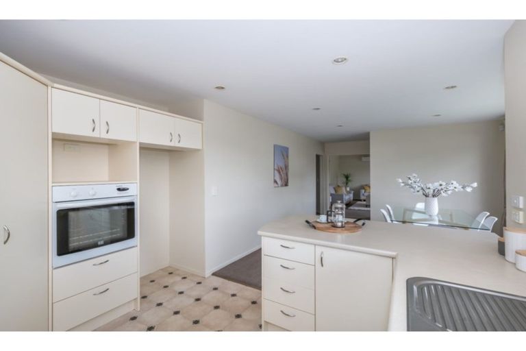 Photo of property in 24 Cooke Street, Somerfield, Christchurch, 8024