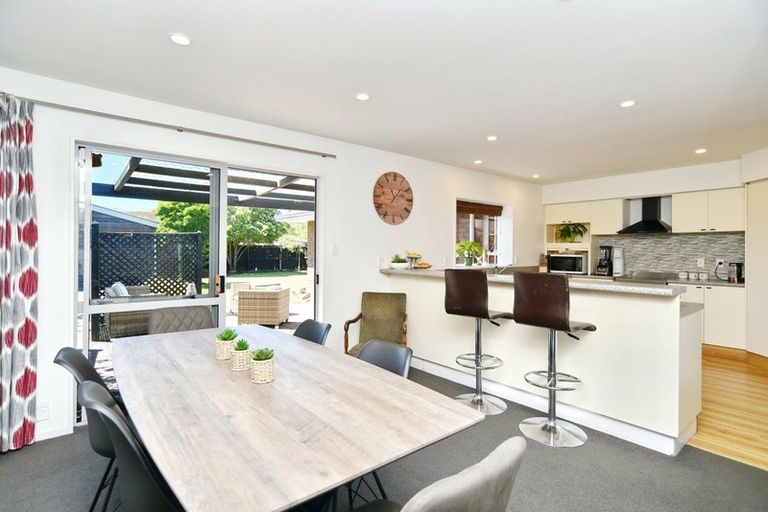 Photo of property in 46 Radiata Avenue, Parklands, Christchurch, 8083