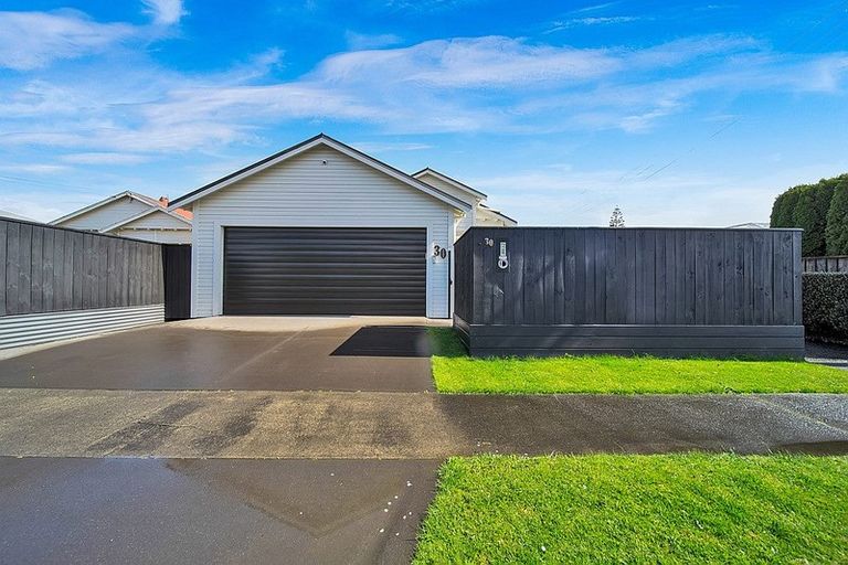 Photo of property in 30 Puriri Street, Hawera, 4610