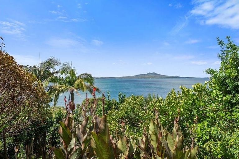 Photo of property in 9 Kitchener Road, Takapuna, Auckland, 0622