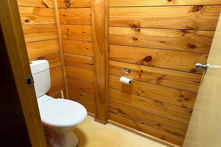 Photo of property in Drummond Street Flats, 2/19 Drummond Street, Mount Cook, Wellington, 6021