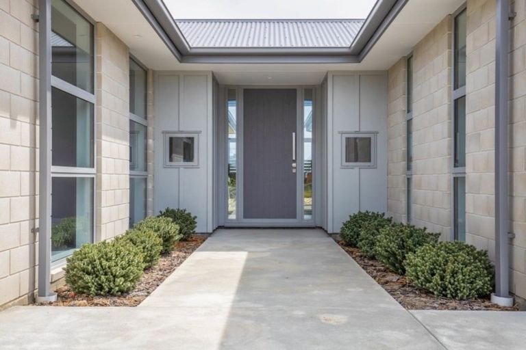 Photo of property in 37 Westpark Boulevard, Rangiora, 7400