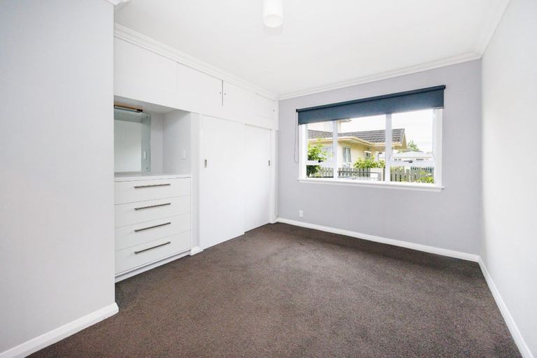 Photo of property in 7 Stirling Crescent, Hokowhitu, Palmerston North, 4410