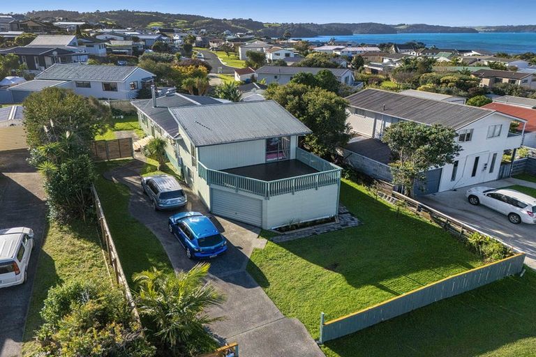Photo of property in 23 Snells Beach Road, Snells Beach, 0920