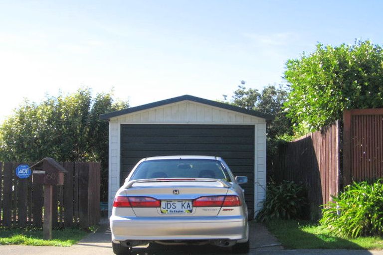 Photo of property in 60 Nalanda Crescent, Broadmeadows, Wellington, 6035