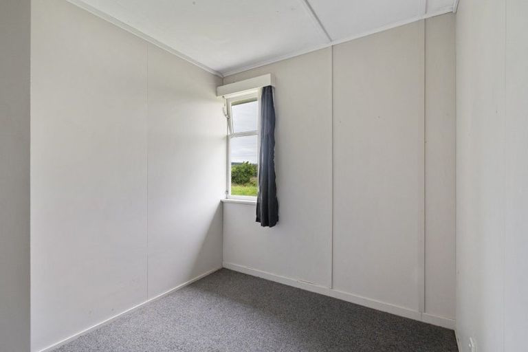 Photo of property in 16 Gordon Terrace, Hunterville, 4730