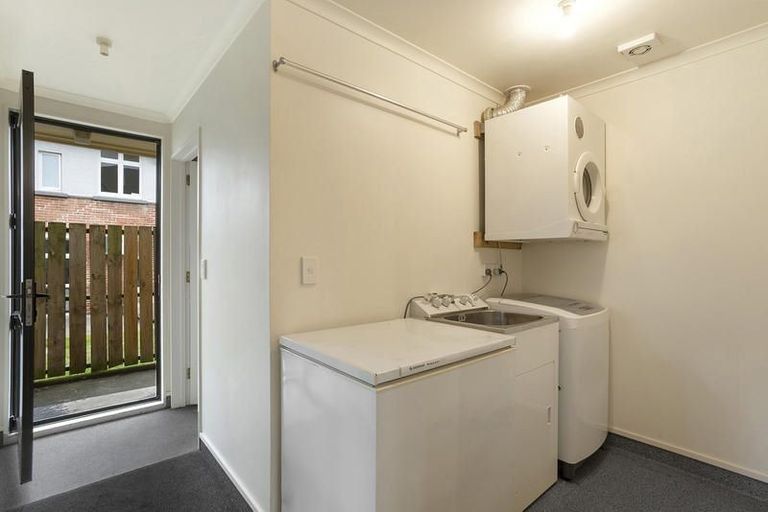 Photo of property in 662a Castle Street, North Dunedin, Dunedin, 9016