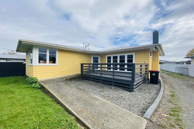 Photo of property in 11 River Road, Masterton, 5810