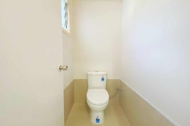 Photo of property in 78 Onewa Road, Northcote Point, Auckland, 0627