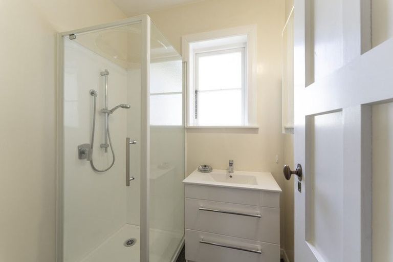 Photo of property in 118 Radley Street, Woolston, Christchurch, 8023