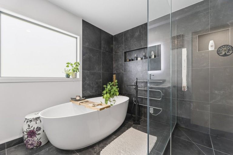 Photo of property in 20 Dawn View Place, Minden, Tauranga, 3176