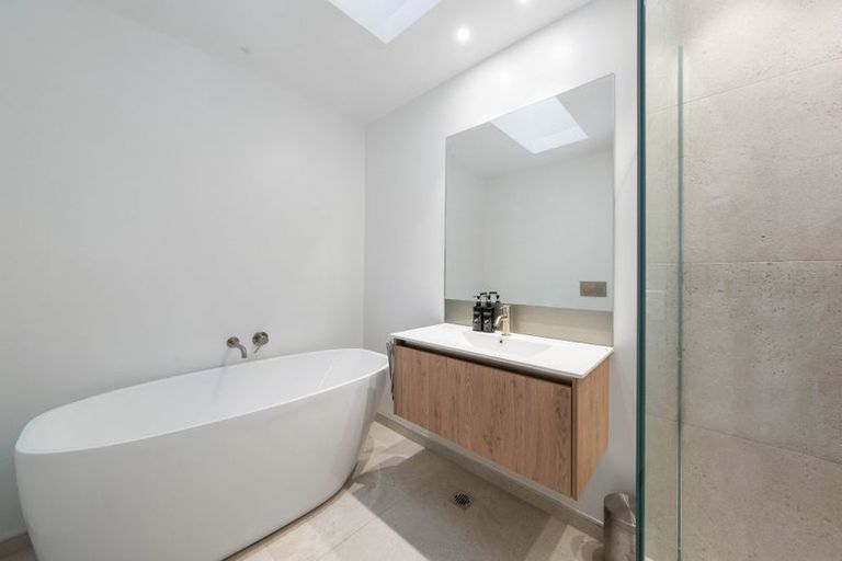 Photo of property in 4/20 Rhodes Street, Merivale, Christchurch, 8014
