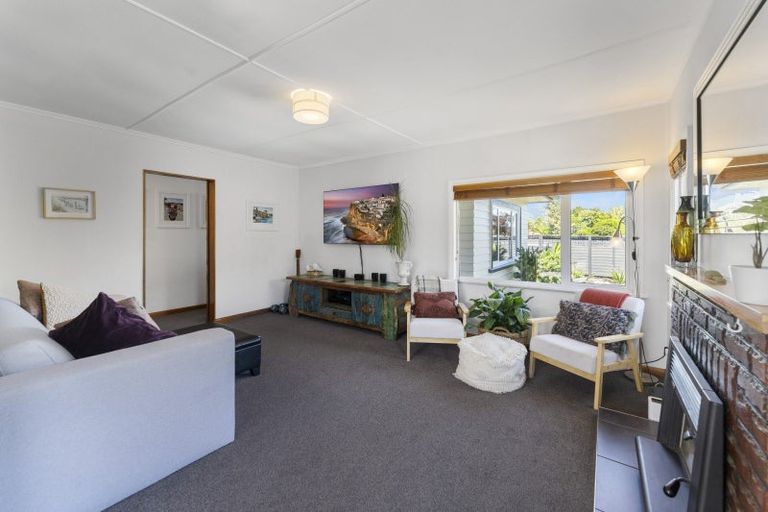 Photo of property in 7 Ranui Road, Stoke, Nelson, 7011