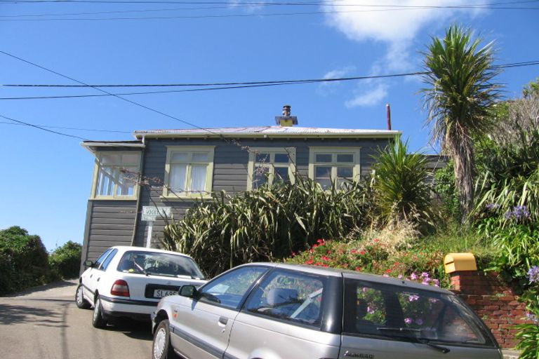 Photo of property in 24 Earls Terrace, Mount Victoria, Wellington, 6011