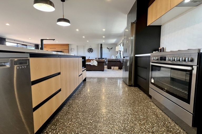 Photo of property in 9 Court Of Ascot, Seaward Bush, Invercargill, 9812