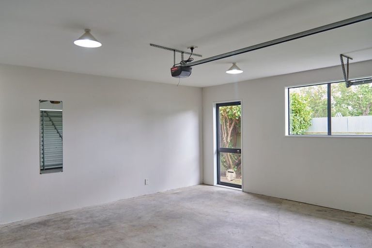 Photo of property in 22a Dunedin Street, Redwood, Christchurch, 8051