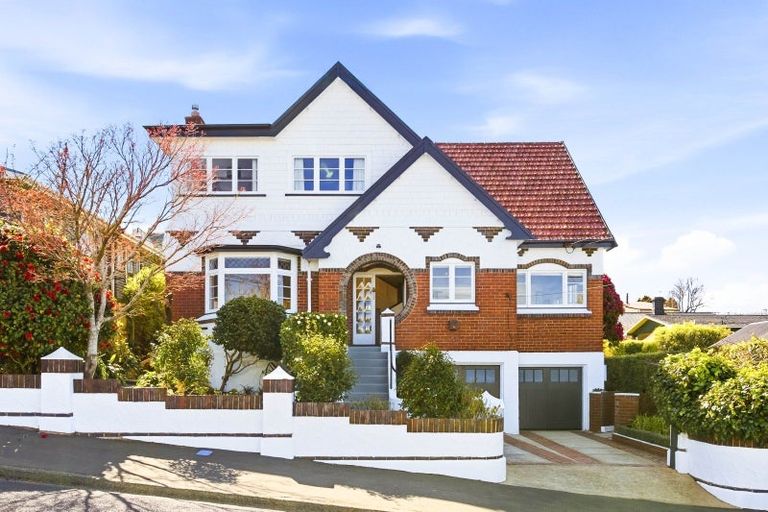 Photo of property in 4 Carnarvon Street, Belleknowes, Dunedin, 9011