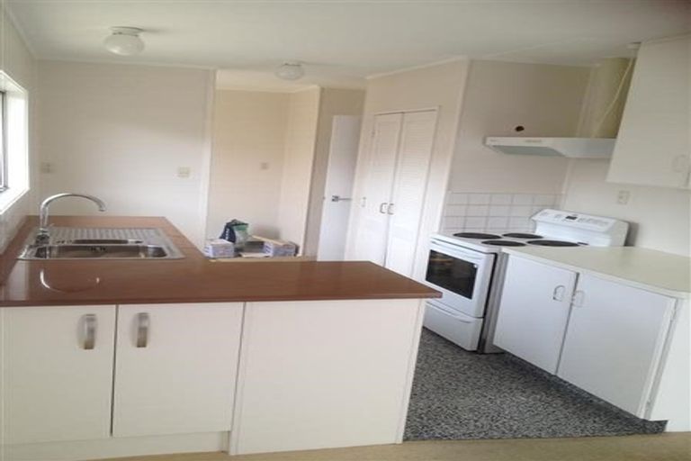 Photo of property in 29 Wycherley Drive, Bucklands Beach, Auckland, 2014