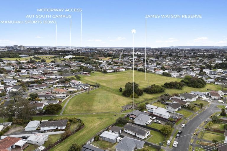 Photo of property in 16 Palermo Place, Clover Park, Auckland, 2023