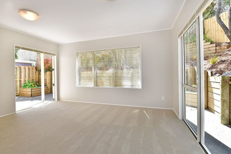 Photo of property in 1/8 Mably Court, Stanmore Bay, Whangaparaoa, 0932