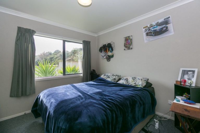 Photo of property in 55 Seaview Road, Marfell, New Plymouth, 4310