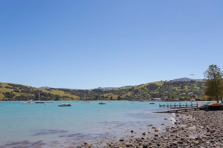 Photo of property in 2f Church Street, Akaroa, 7520