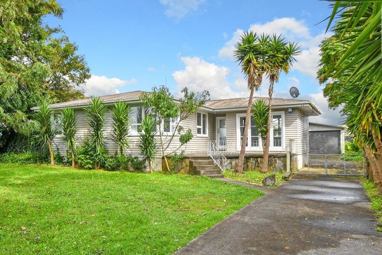 Photo of property in 11 Eastburn Street, Papakura, 2110