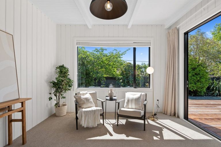 Photo of property in 116 Paparoa Street, Papanui, Christchurch, 8053