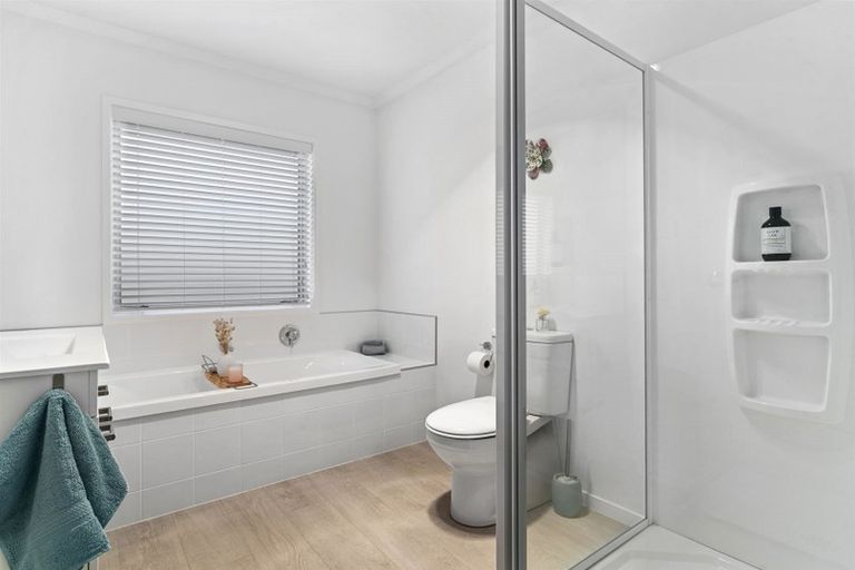 Photo of property in 5 Saddlers Way, Papamoa, 3118