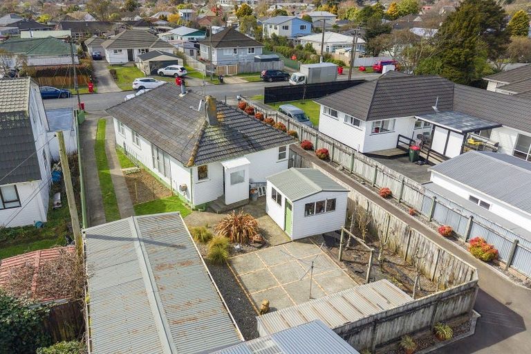 Photo of property in 17 Stephen Street, Trentham, Upper Hutt, 5018