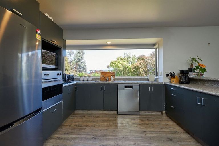 Photo of property in 42 Kotare Place, South Bay, Kaikoura, 7300