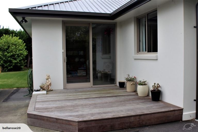 Photo of property in 8 Mcilraith Street, Darfield, 7510