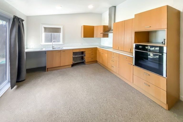 Photo of property in 24 Walton Street, Sydenham, Christchurch, 8023