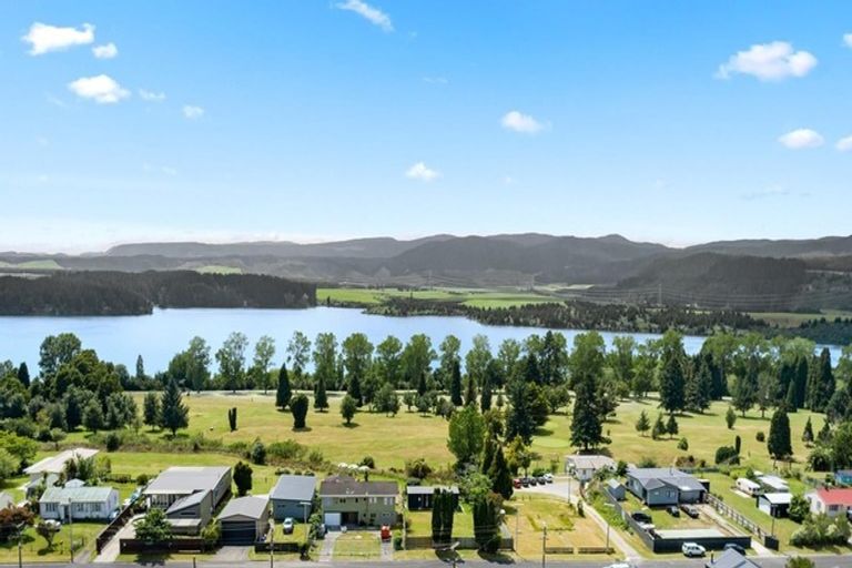 Photo of property in 2 Konini Terrace, Mangakino, 3421