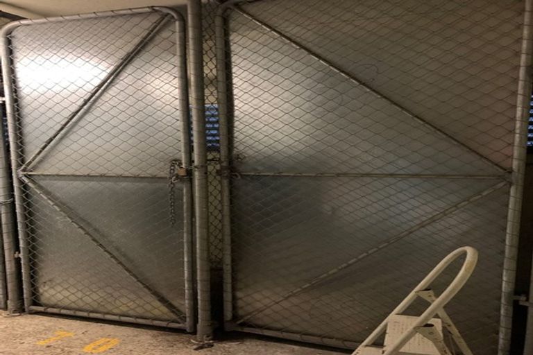 Photo of property in Qba Apartments, 3k/51 Webb Street, Mount Cook, Wellington, 6011