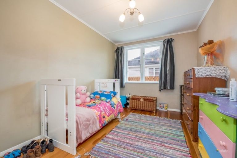 Photo of property in 32 Fisk Street, Naenae, Lower Hutt, 5011
