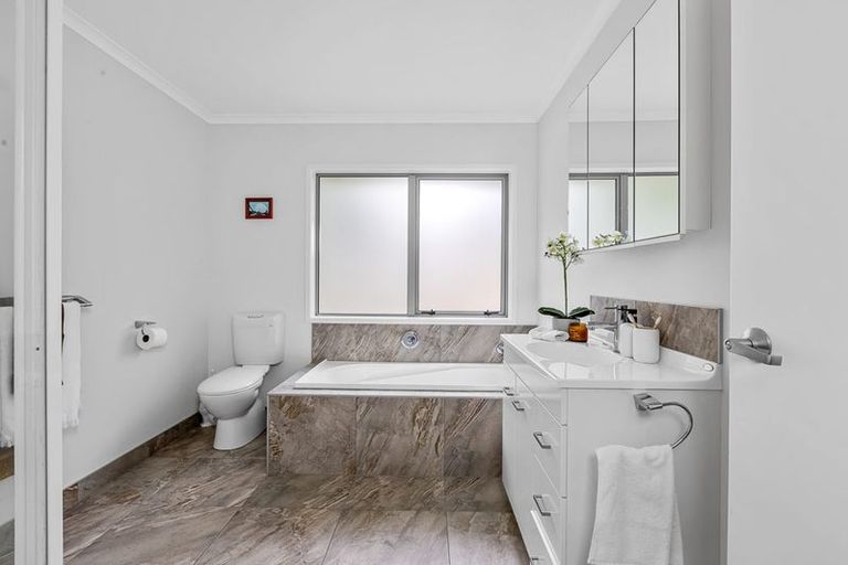 Photo of property in 11 Belvedere Place, Warkworth, 0910