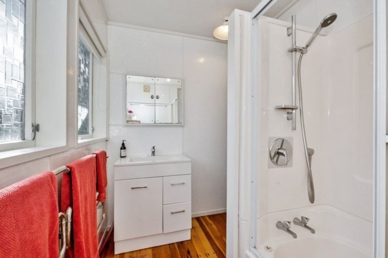 Photo of property in 30 Challinor Street, Pukete, Hamilton, 3200