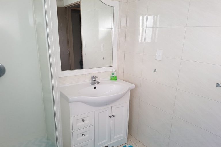 Photo of property in 8a Lyell Court, Clover Park, Auckland, 2019