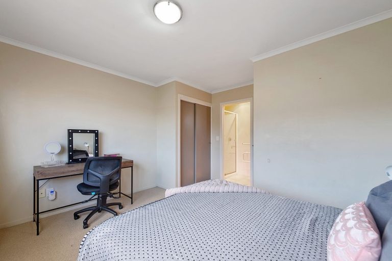 Photo of property in 51/64 Kawaha Point Road, Kawaha Point, Rotorua, 3010