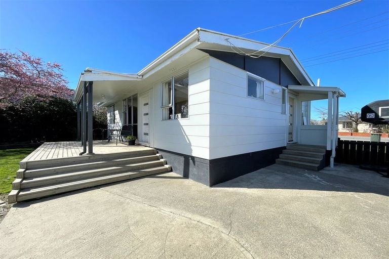 Photo of property in 39 Essex Street, Balclutha, 9230