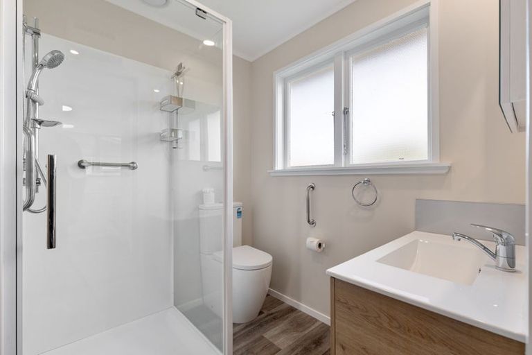 Photo of property in 19 Blenheim Place, Feilding, 4702