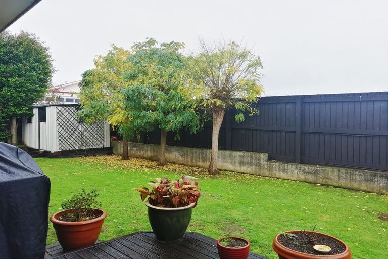 Photo of property in 2/10 Mangarata Avenue, Papatoetoe, Auckland, 2025