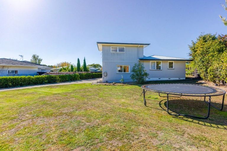 Photo of property in 33 Breadalbane Road, Havelock North, 4130