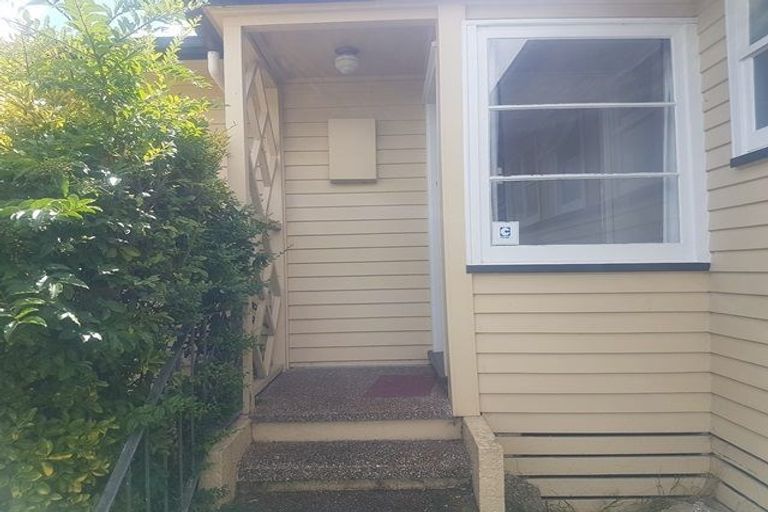 Photo of property in 3 Forth Terrace, Roslyn, Palmerston North, 4414