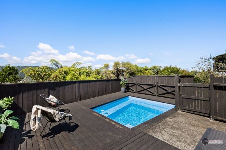 Photo of property in 28 Gurney Road, Kelson, Lower Hutt, 5010